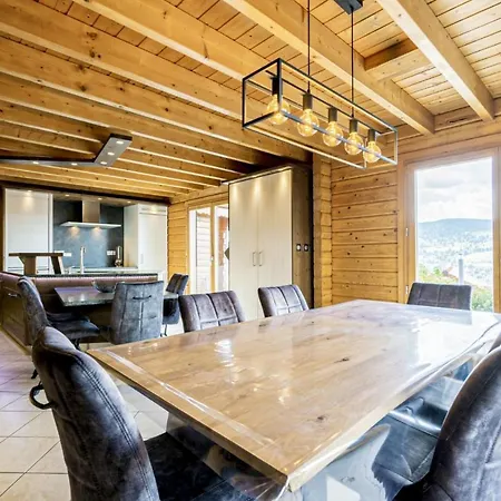 Superb Chalet With In