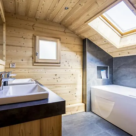 Superb Chalet With In Alpehytte