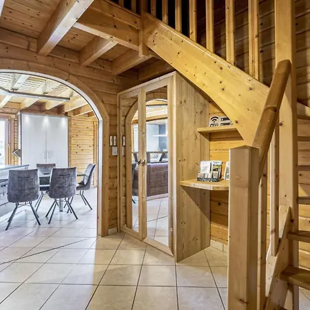 Superb Chalet With In Alpehytte La Bresse